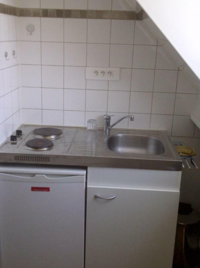 Single Room Paris Arc De Triomphe Экстерьер фото